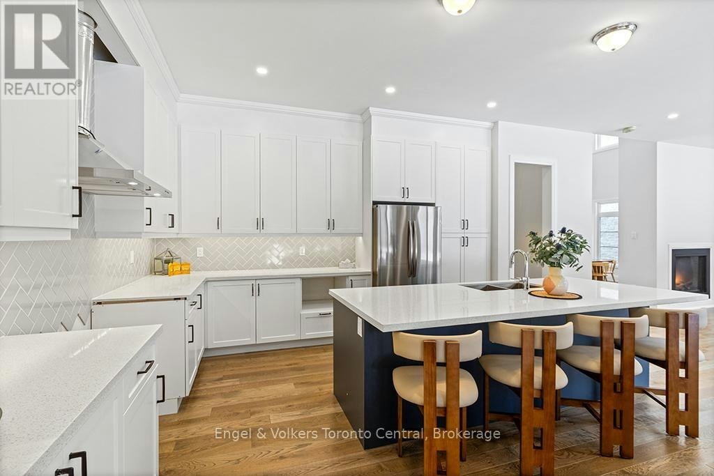 110 Dorothy Drive, Blue Mountains, ON, N0H 2P0 - 14