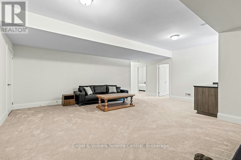 110 Dorothy Drive, Blue Mountains, ON, N0H 2P0 - 36