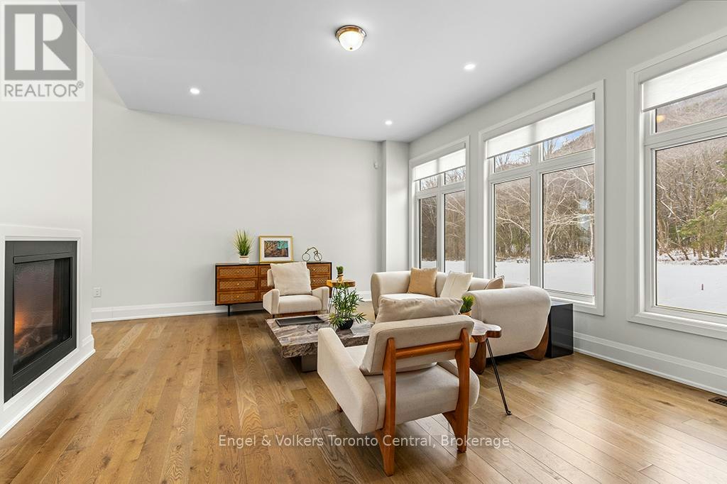 110 Dorothy Drive, Blue Mountains, ON, N0H 2P0 - 10