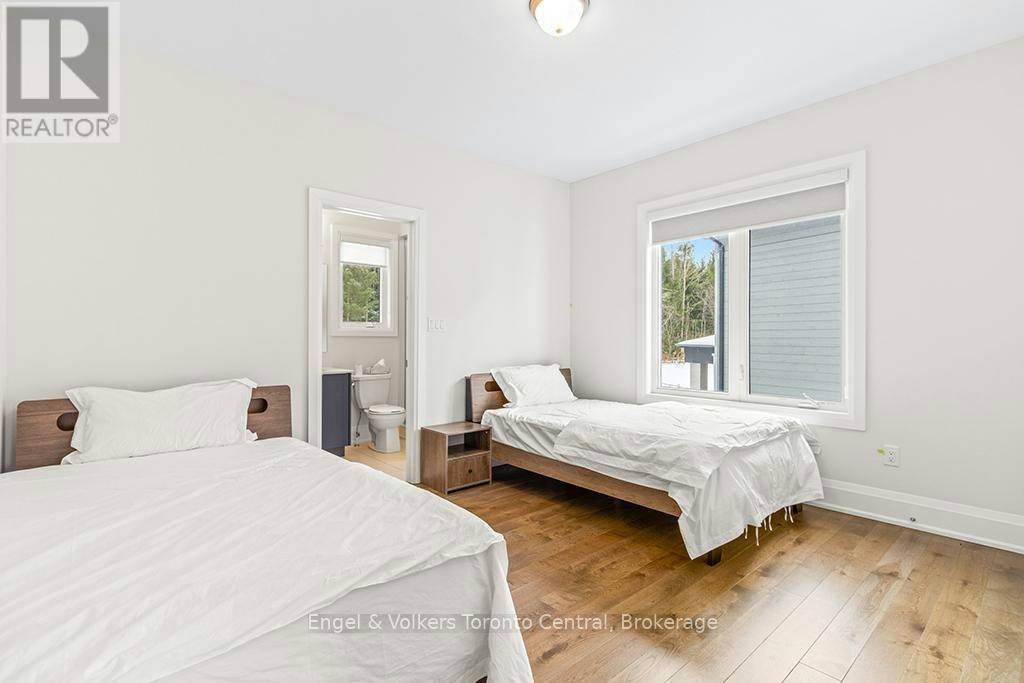 110 Dorothy Drive, Blue Mountains, ON, N0H 2P0 - 26
