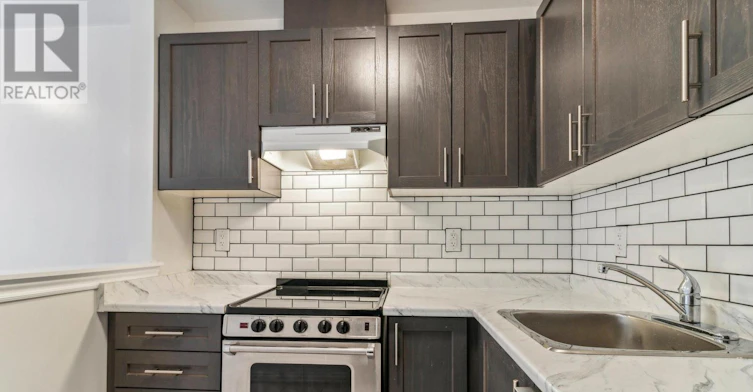B-526 White's Hill Avenue, Markham, ON, L6B 0J9 - 23