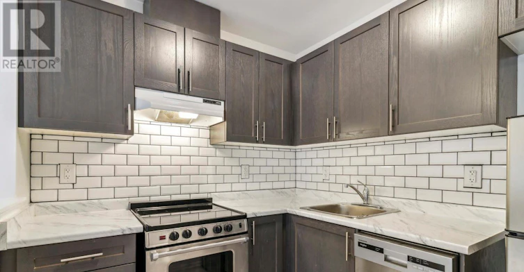B-526 White's Hill Avenue, Markham, ON, L6B 0J9 - 22