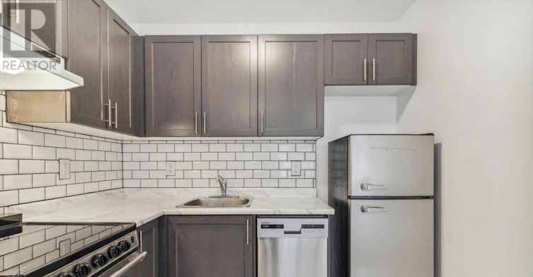 B-526 White's Hill Avenue, Markham, ON, L6B 0J9 - 24