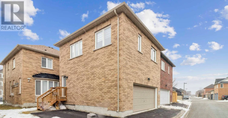 B-526 White's Hill Avenue, Markham, ON, L6B 0J9 - 3