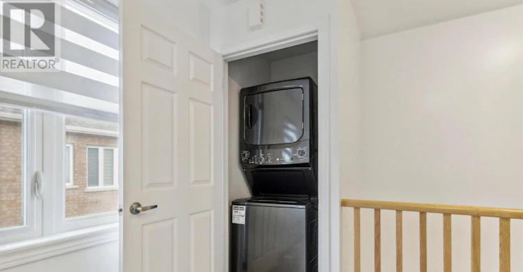 B-526 White's Hill Avenue, Markham, ON, L6B 0J9 - 17
