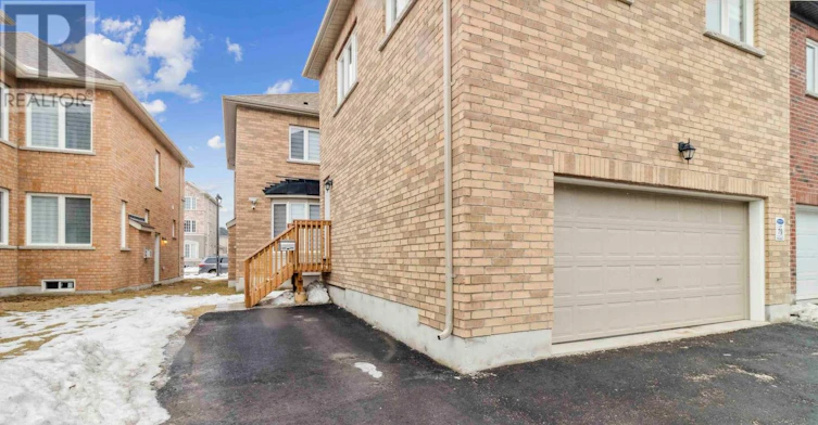 B-526 White's Hill Avenue, Markham, ON, L6B 0J9 - 5