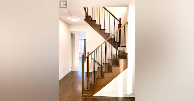 9 Grinnel Road, East Gwillimbury, ON, L9N 0X7 - 11
