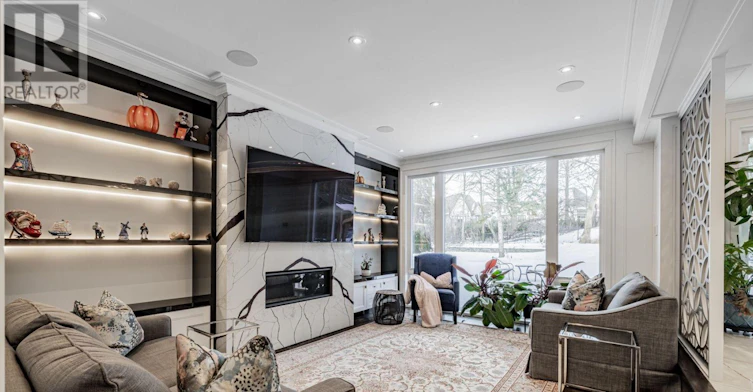 84 Cambridge Crescent, Richmond Hill, ON, L4C 6G2 - 10