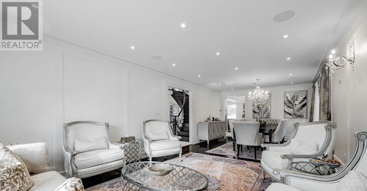 84 Cambridge Crescent, Richmond Hill, ON, L4C 6G2 - 7