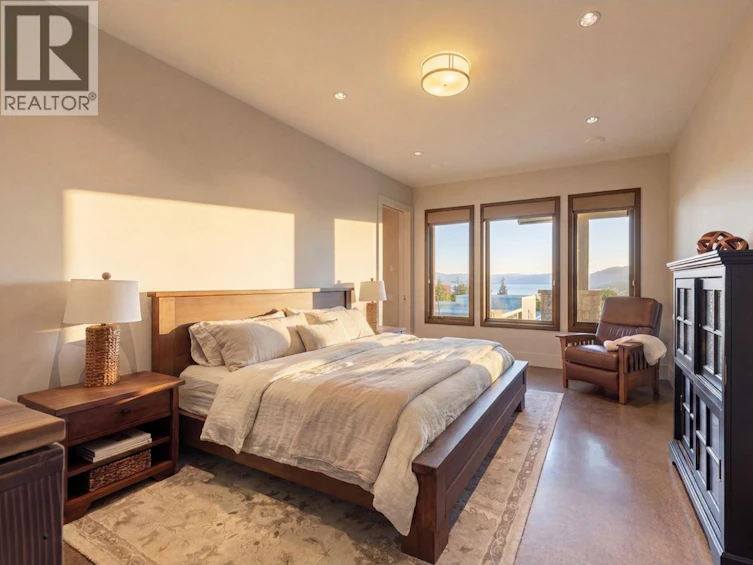 1291 Corbishley Avenue, Penticton, BC, V2A 8V2 - 24