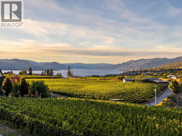 1291 Corbishley Avenue, Penticton, BC, V2A 8V2 - 37