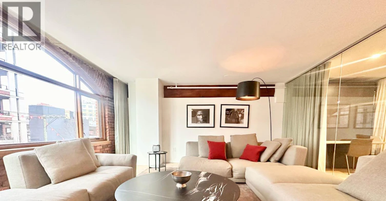 5-4-550 Beatty Street, Vancouver, BC, V6B 2L3 - 2