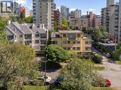 1334 Cardero Street - 2