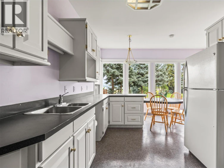363 Northwind Drive, Armstrong, BC, V1H 1X1 - 30