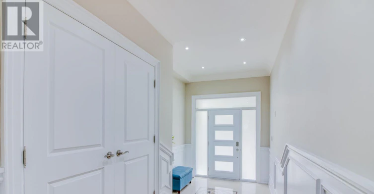 21 Haddon Avenue, Toronto, ON, M1N 2K7 - 2
