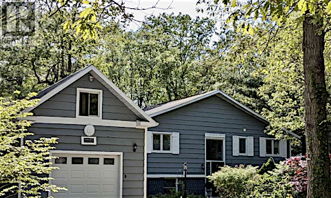 10161 Andrea Street, Lambton Shores, ON, N0M 2L0