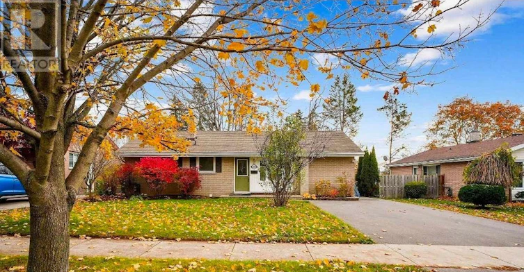 MAIN FL-1252 Royal Drive, Peterborough, ON, K9H 6R5