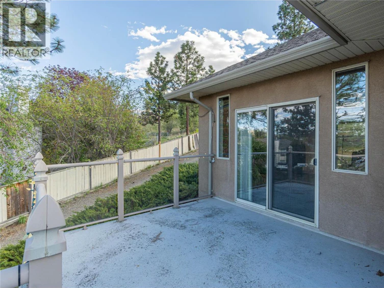 1893 Mckinley Court, Kamloops, BC, V2E 2L9 - 43