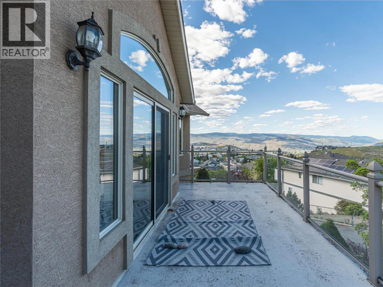 1893 Mckinley Court, Kamloops, BC, V2E 2L9 - 9
