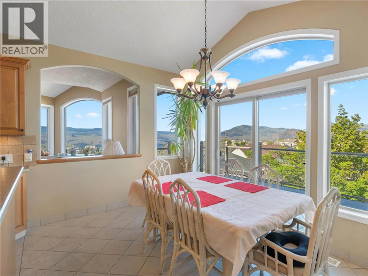 1893 Mckinley Court, Kamloops, BC, V2E 2L9 - 37