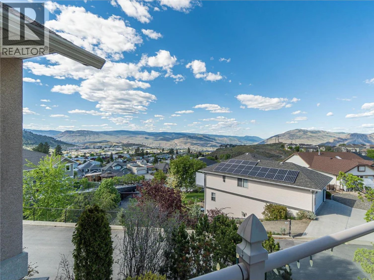 1893 Mckinley Court, Kamloops, BC, V2E 2L9 - 42