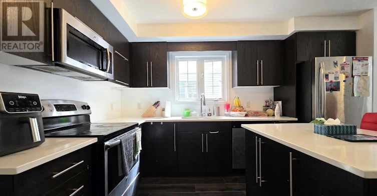 63-3200 Singleton Avenue, London, ON, N6L 0C7 - 11