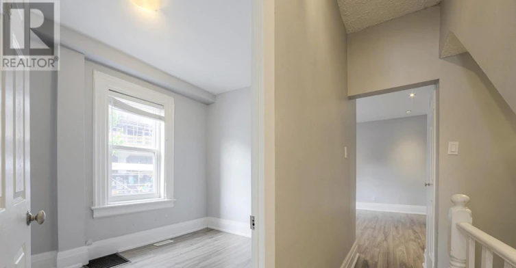 1-271 Albany Avenue, Toronto, ON, M5R 3C7 - 5