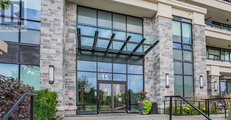 3001-15 Water Walk Drive, Markham, ON, L3P 1N3 - 2