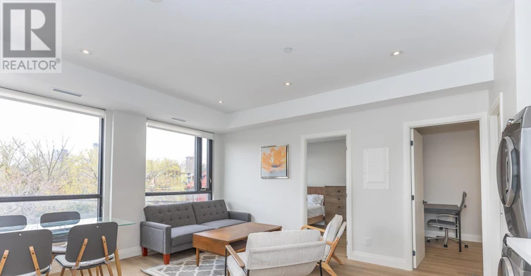 301-1000 Bathurst Street, Toronto, ON, M5R 3G7 - 13