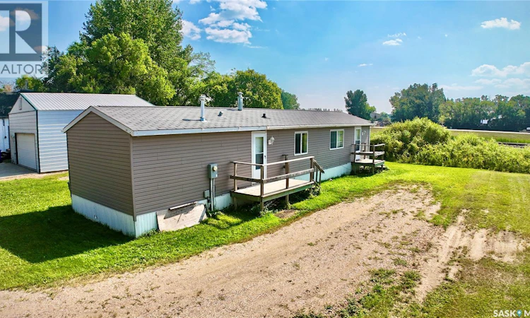 427 Vincent Avenue W