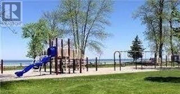 745 Third Avenue, Georgina, ON, L0E 1S0 - 9