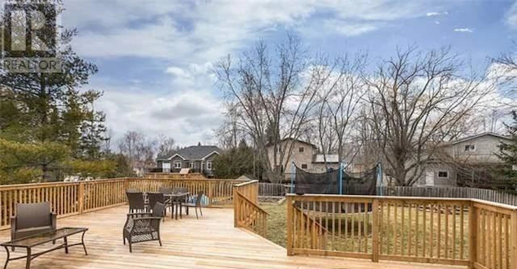 745 Third Avenue, Georgina, ON, L0E 1S0 - 8