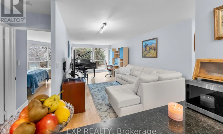 214-2267 Lake Shore Boulevard W