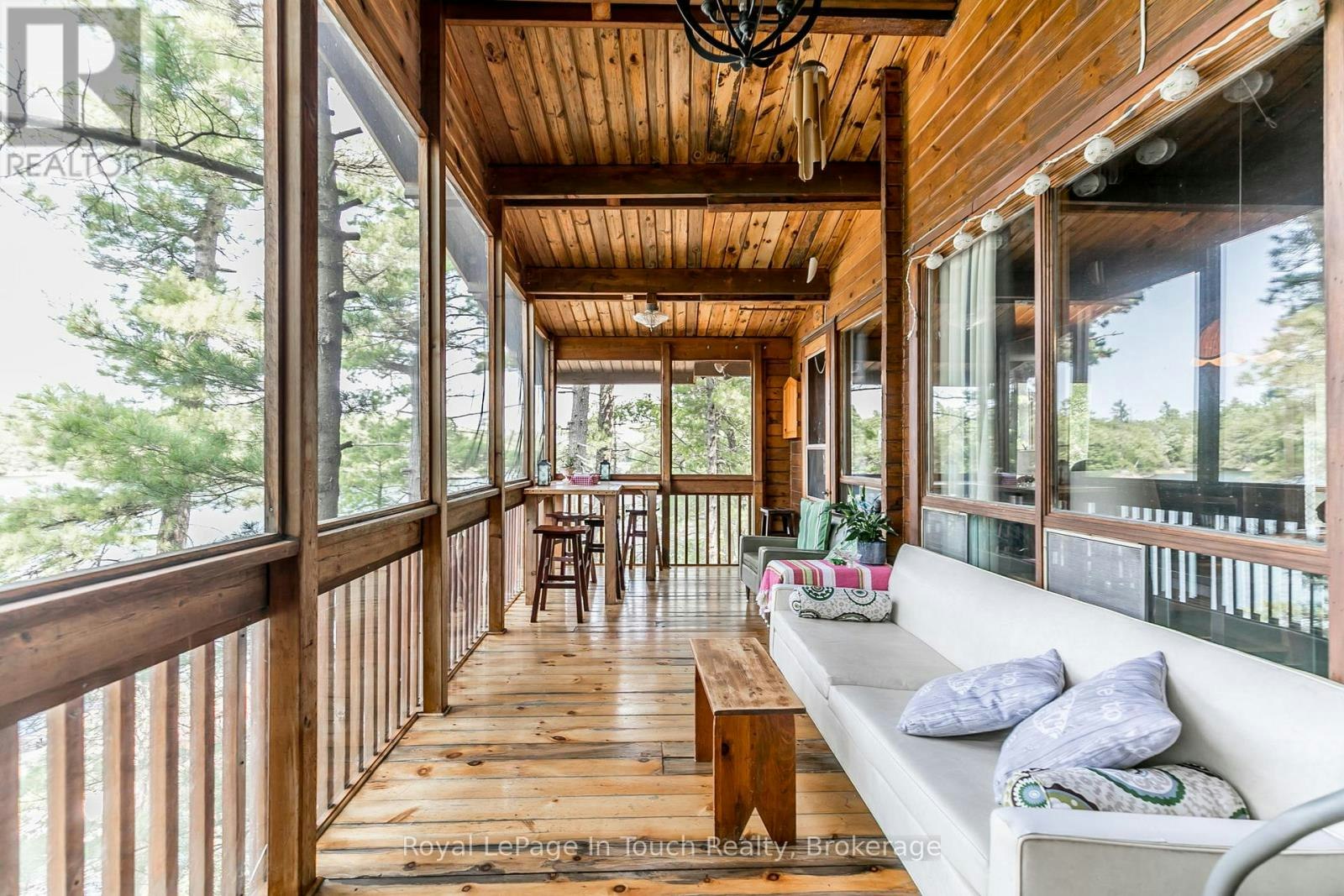 B207-7 Wahsoune Island, The Archipelago, ON, P2A 0B7