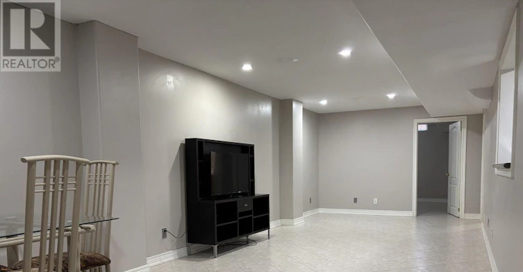 BSMT-12 Villandry Crescent, Vaughan, ON, L6A 2R1 - 11