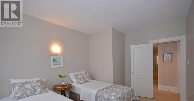 34 Edmund Avenue, Toronto, ON, M4V 1H3 - 7