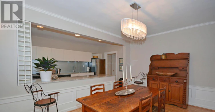 34 Edmund Avenue, Toronto, ON, M4V 1H3 - 12