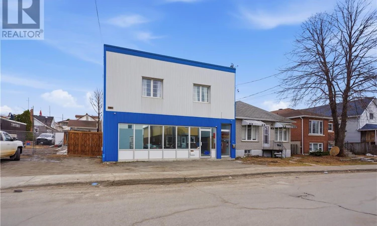 392 Montague Avenue