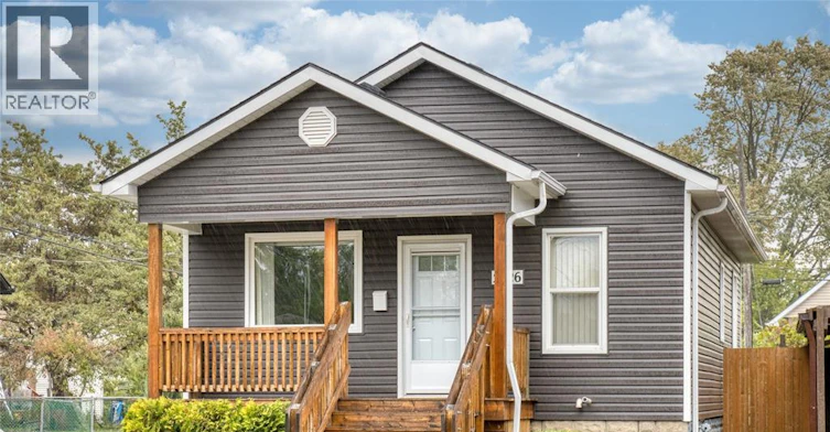 2226 Mercer Street, Windsor, ON, N8X 3R1 - 3