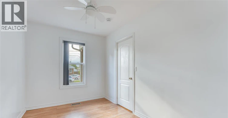 2226 Mercer Street, Windsor, ON, N8X 3R1 - 21