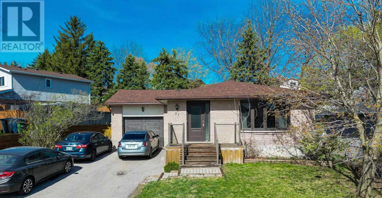 UPPER-37 Dunhill Crescent, Guelph, ON, N1H 7Z7 - 2