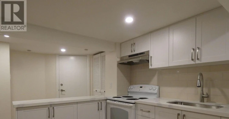 LOWER-26 Scotswood Road, Toronto, ON, M1R 3N2 - 22