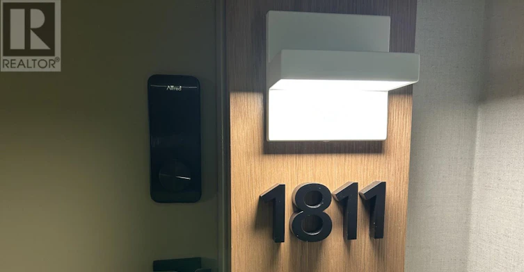 1811-1185 Dupont Street, Toronto, ON, M6H 0G5 - 8