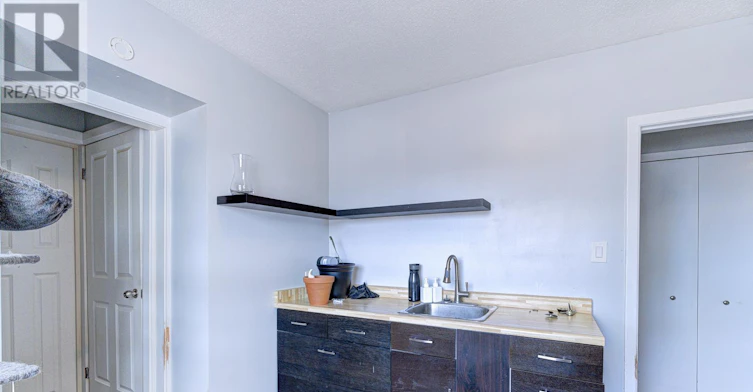 5-1762 Keele Street, Toronto, ON, M6M 3X1 - 6