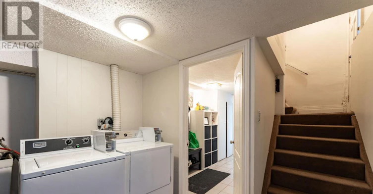 LOWER-57 Aziel Street, Toronto, ON, M6P 2N8 - 17