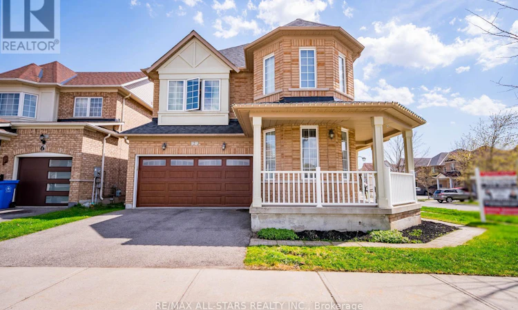 2 Mantle Avenue