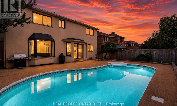 1221 Creekside Drive