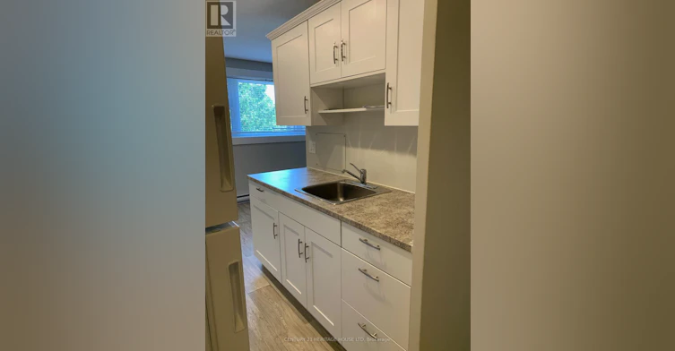 10-51 Chesterfield Avenue, London, ON, N5Z 3M9 - 3