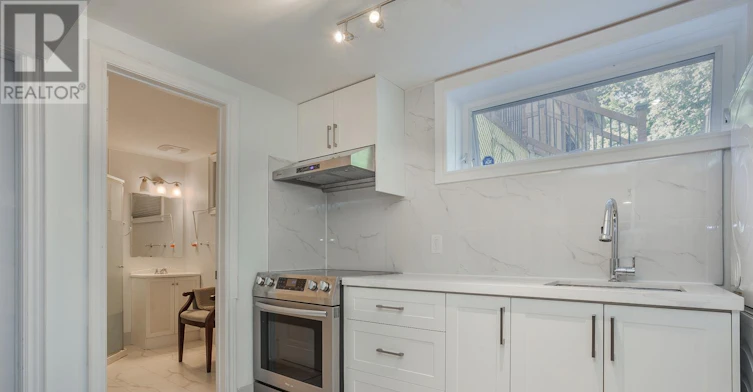 BASEMENT-12 Longwood Drive, Toronto, ON, M3B 1T7 - 8
