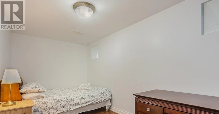 BASEMENT-12 Longwood Drive, Toronto, ON, M3B 1T7 - 17